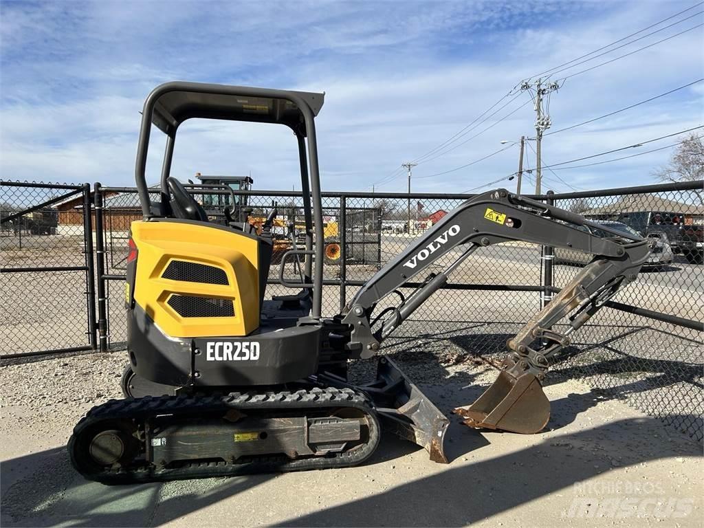 Volvo ECR25D Mini excavators < 7t (Mini diggers)