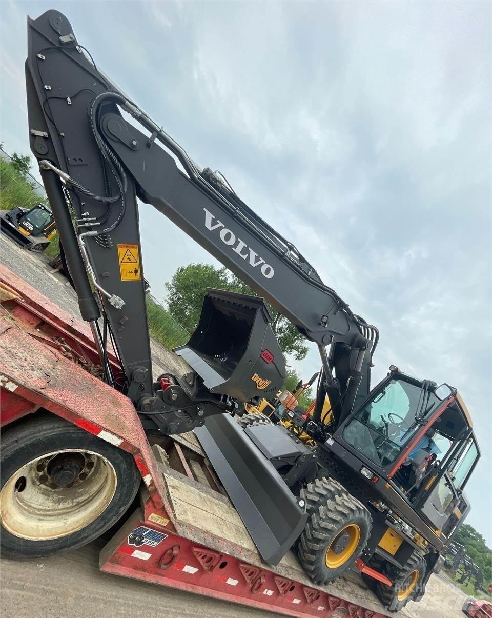 Volvo EW220E Wheeled excavators