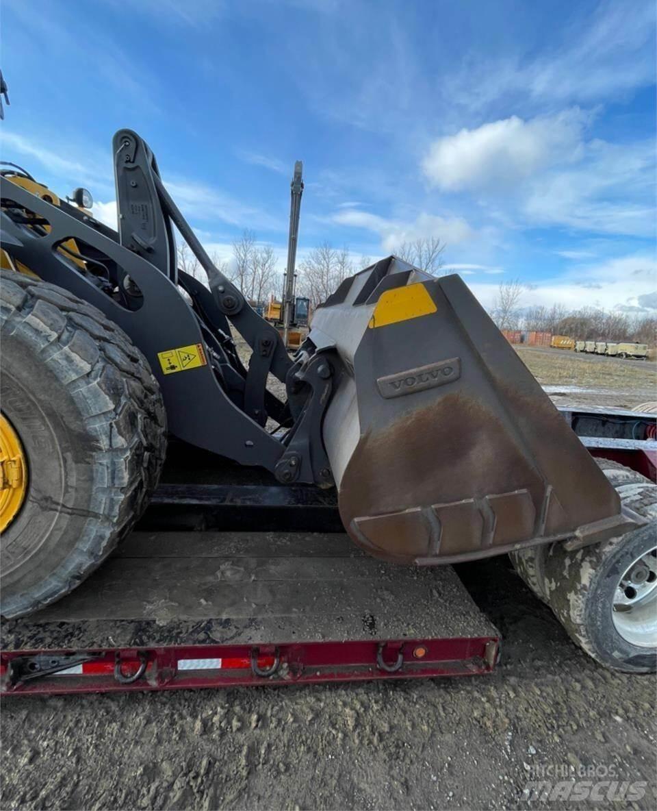 Volvo L90H Wheel loaders