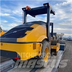 Volvo SD75B Twin drum rollers