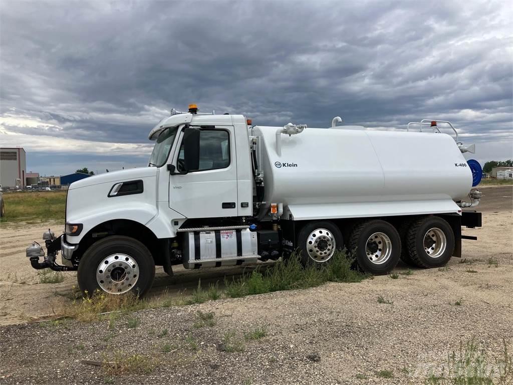 Volvo VHD84F300 Tanker trucks