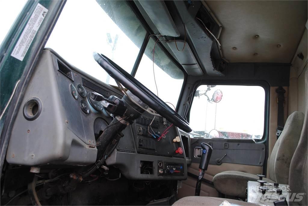 Western Star 4964SX Tipper trucks
