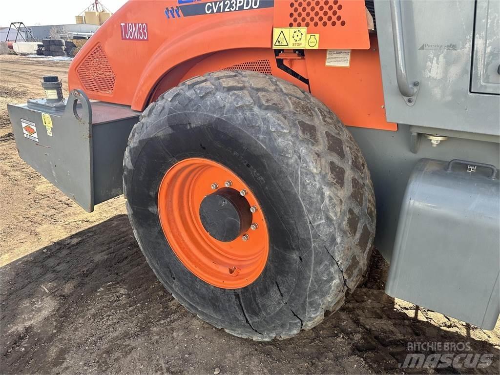 XCMG CV123PDU Twin drum rollers
