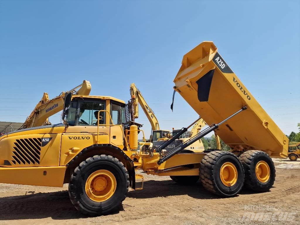 Volvo A 25 D Articulated Haulers
