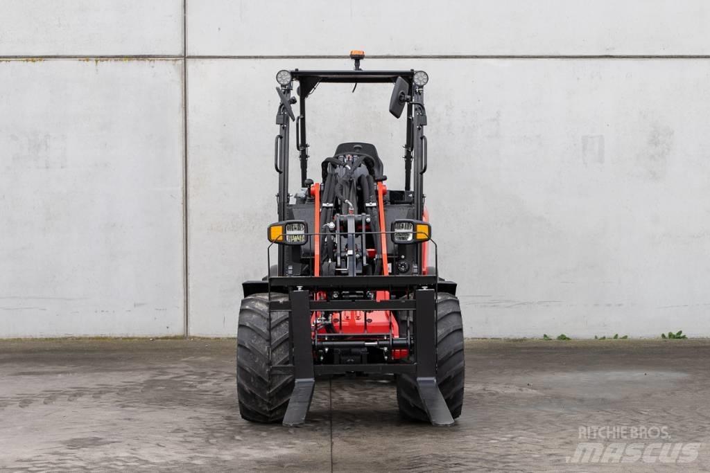 Manitou MLA 3-25H Mini loaders