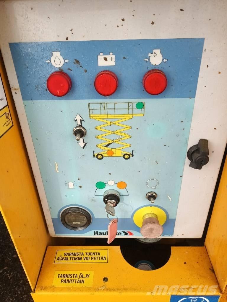 Haulotte H 12 SX Scissor lifts