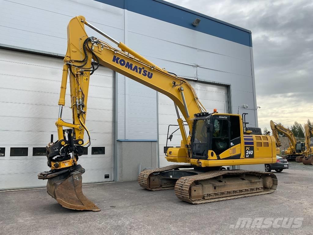 Komatsu PC240LC-11 Crawler excavators