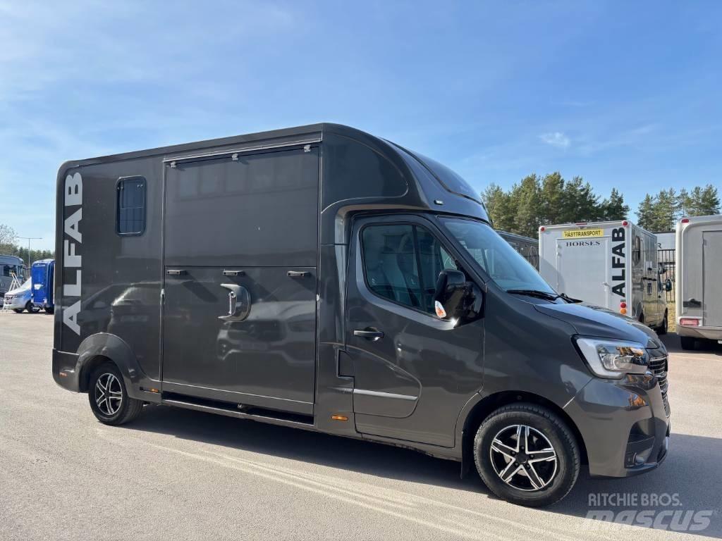 Renault Master Livestock trucks