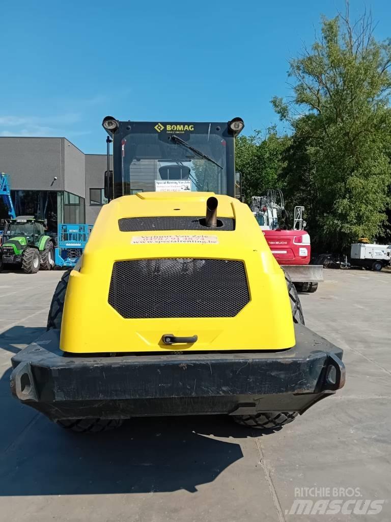 Bomag BW 213 D-5 Soil compactors