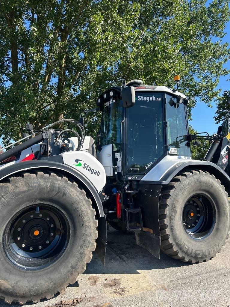 Huddig 1260D Backhoe