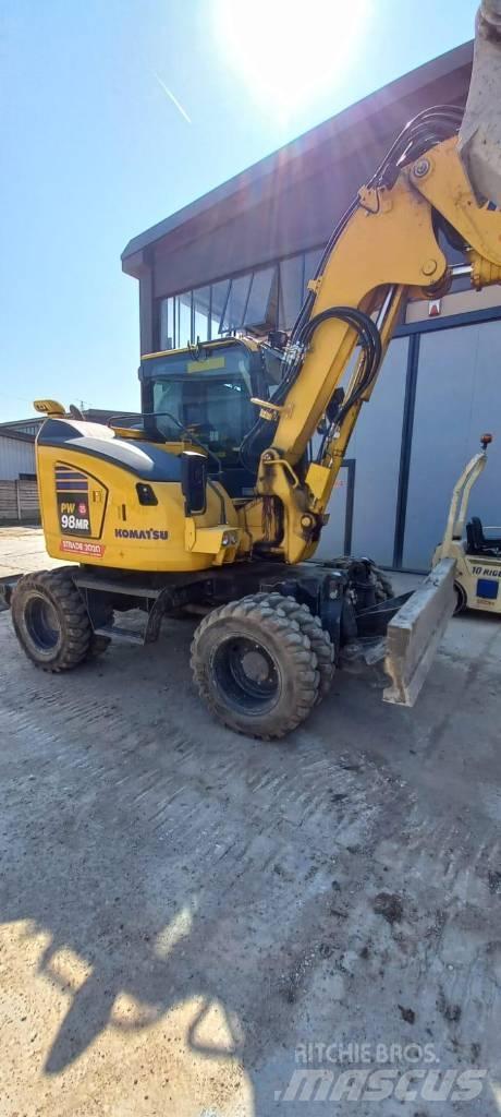 Komatsu PW98 MR-11 Wheeled excavators