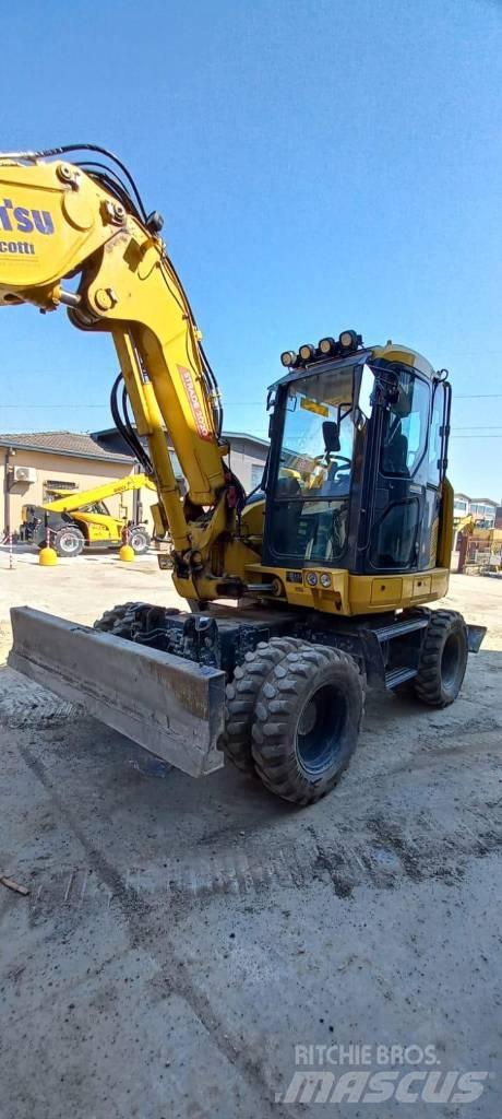 Komatsu PW98 MR-11 Wheeled excavators