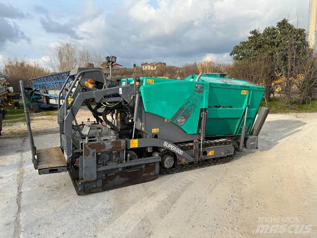 Vögele Super 800 Asphalt pavers