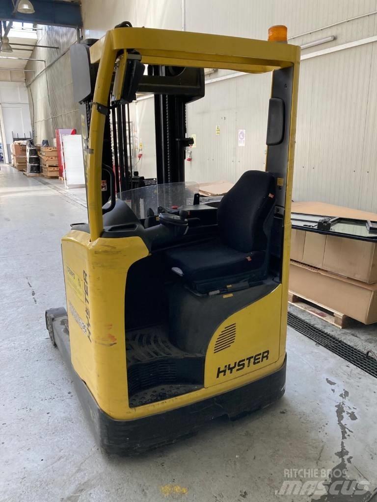 Hyster R 1.6 PYROBAN Reach truck