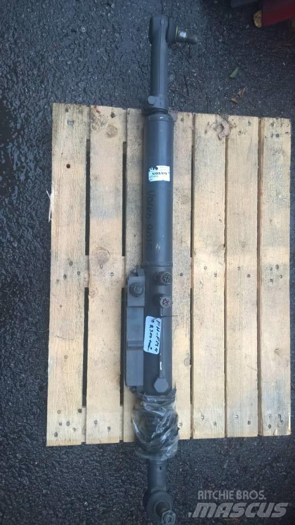 Volvo FH-FM4 Axles