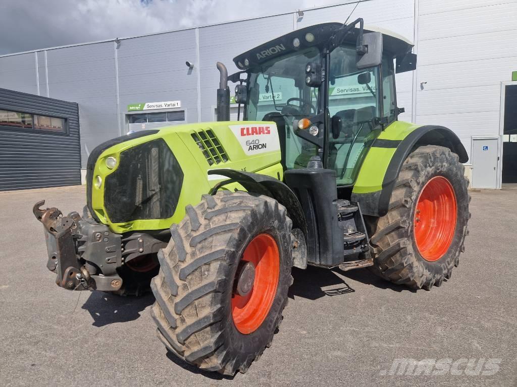 CLAAS Arion 640 CIS Tractors