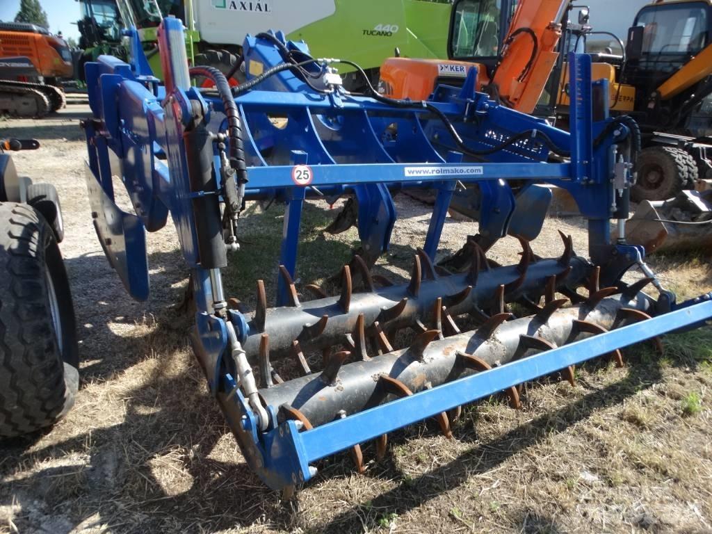 Rolmako U 624 Chisel ploughs