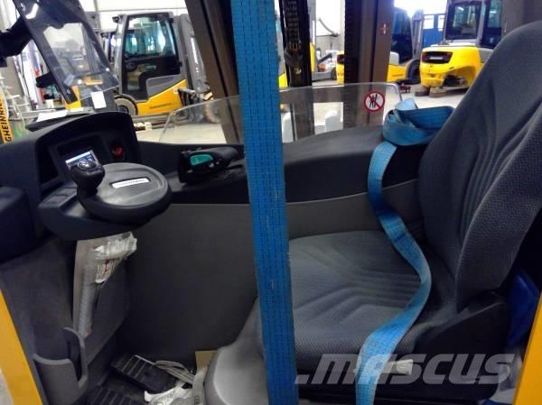 Jungheinrich ETV 214 Reach truck