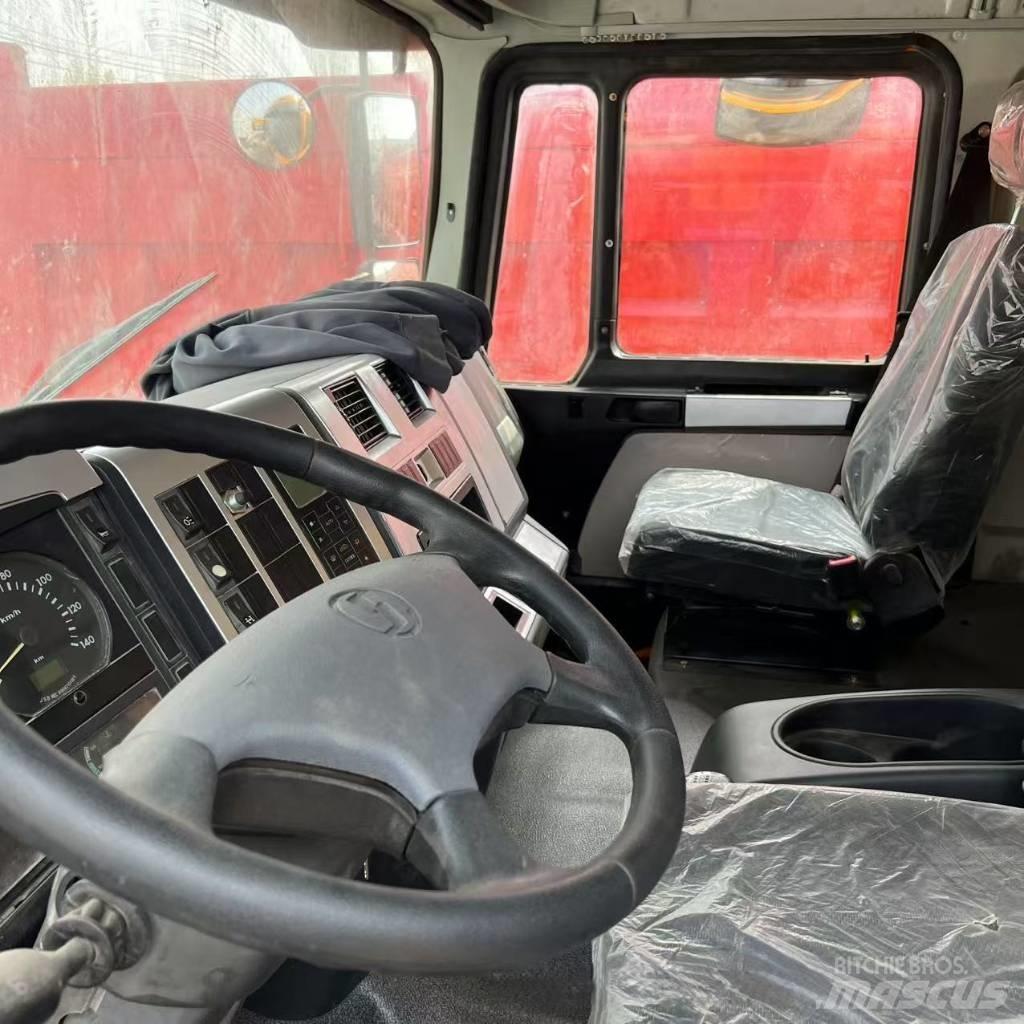 Shacman F 3000 Tipper trucks