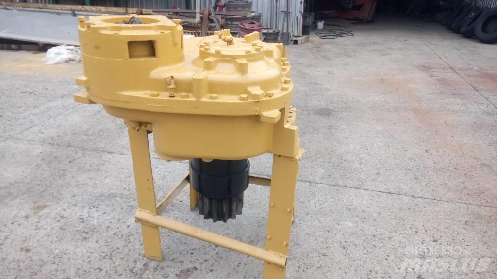 CAT 245 Transmission