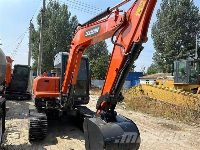 Doosan DX55 Wheeled excavators