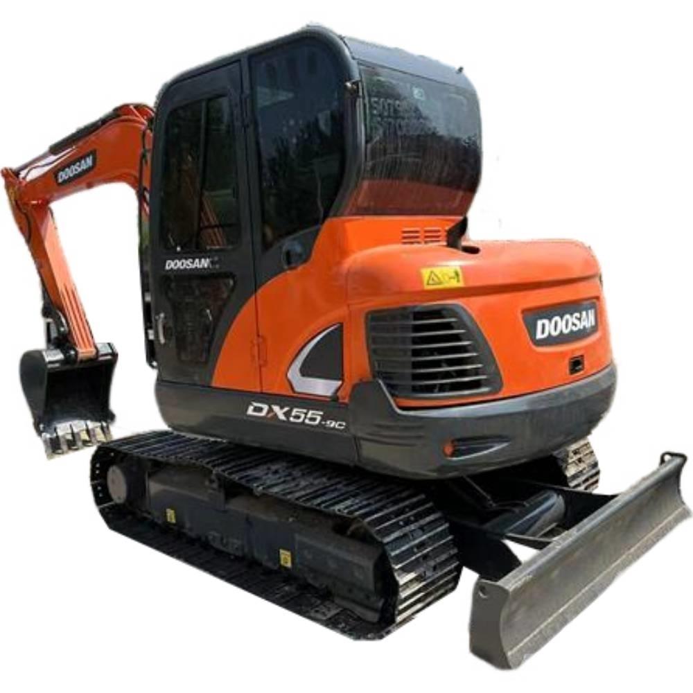 Doosan DX55 Wheeled excavators