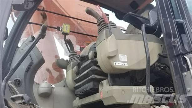Hitachi ZX 670 Crawler excavators