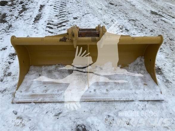 CAT 460-1994 Buckets
