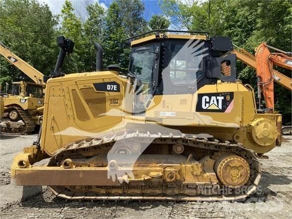 CAT D7E Crawler dozers