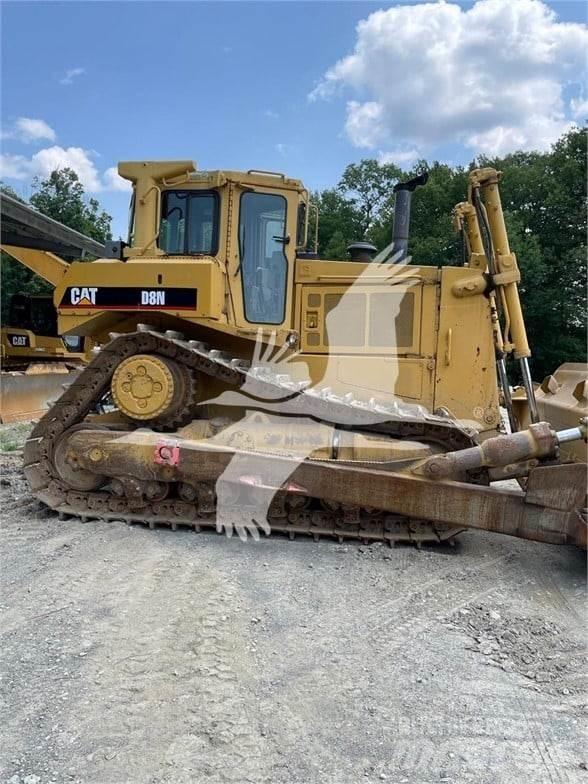 CAT D8N Crawler dozers