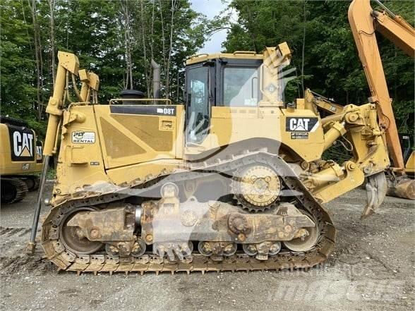 CAT D8T Crawler dozers