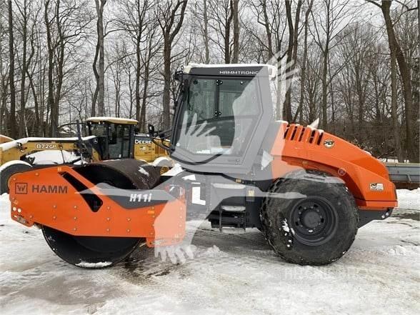 Hamm H11i Single drum rollers