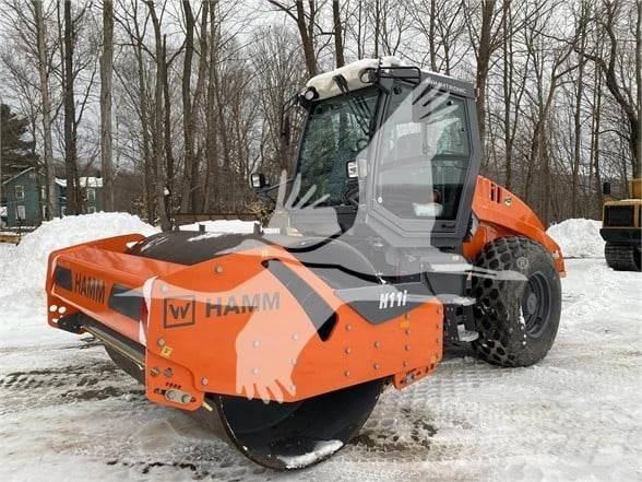 Hamm H11i Single drum rollers
