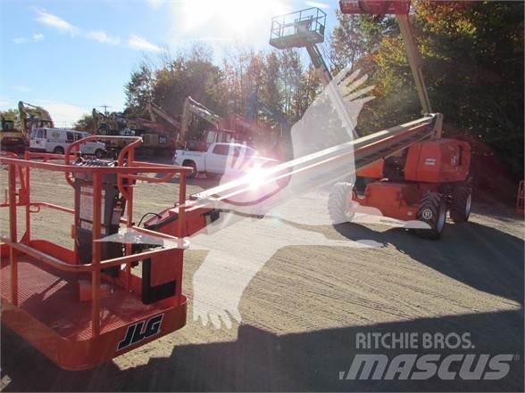 JLG 800S Telescopic boom lifts