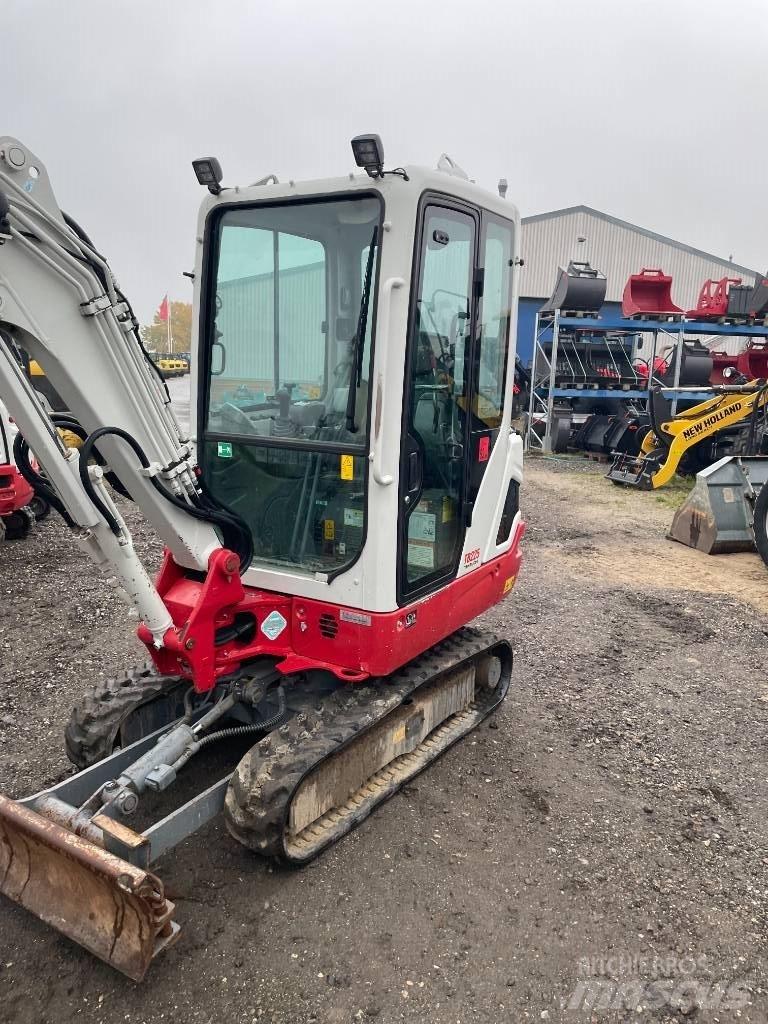 Takeuchi TB 225 Mini excavators < 7t (Mini diggers)