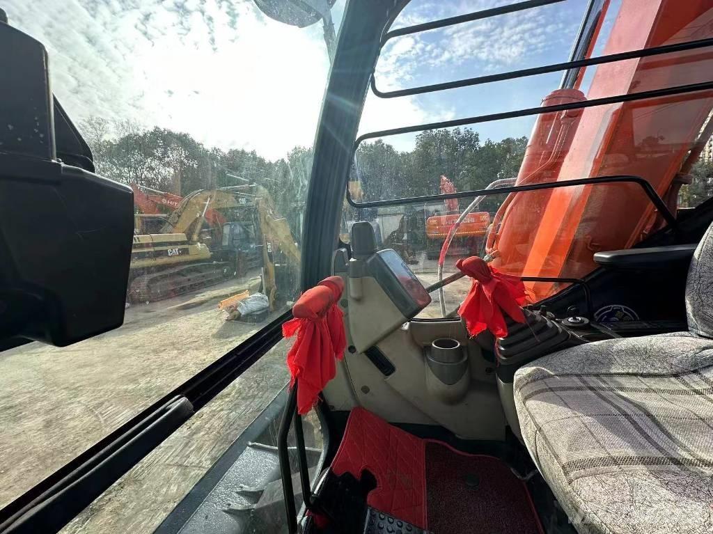 Hitachi ZX 70 Crawler excavators