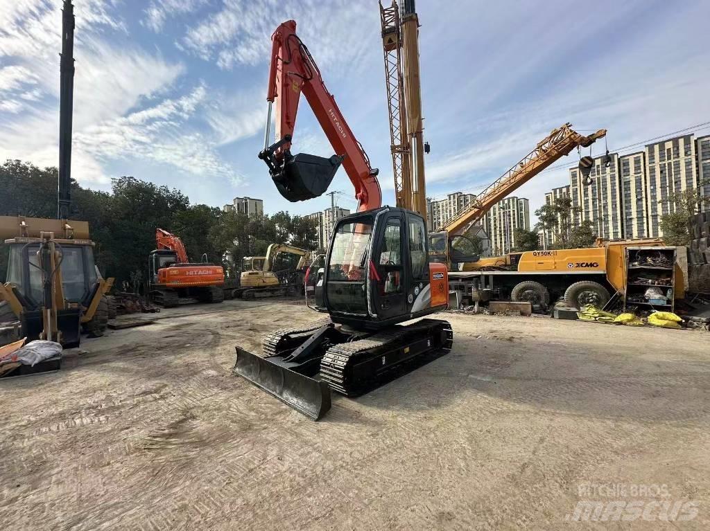 Hitachi ZX 70 Crawler excavators