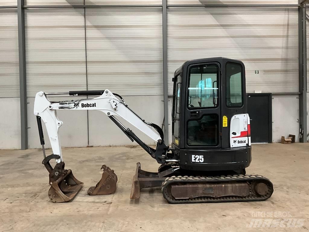 Bobcat E 25 Mini excavators < 7t (Mini diggers)