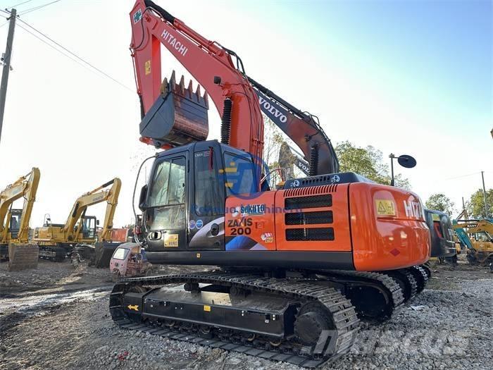 Hitachi ZX 200 Crawler excavators
