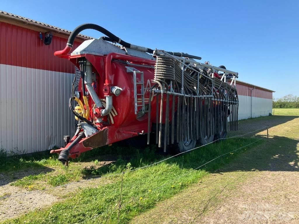AP GV25 Slurry tankers