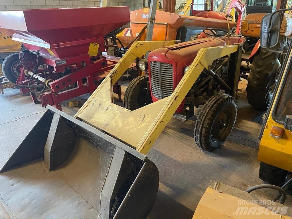 Massey Ferguson 35 Tractors