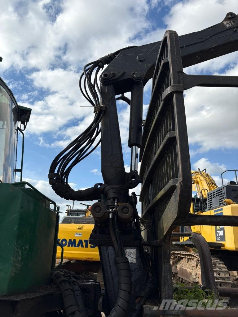 Timberjack 1110C Forwarders