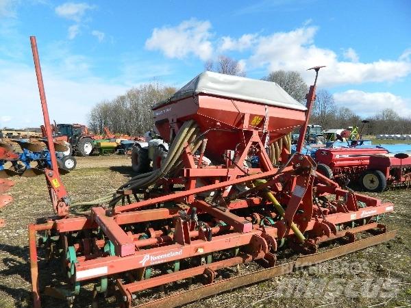 Kverneland Compakt Combination drills