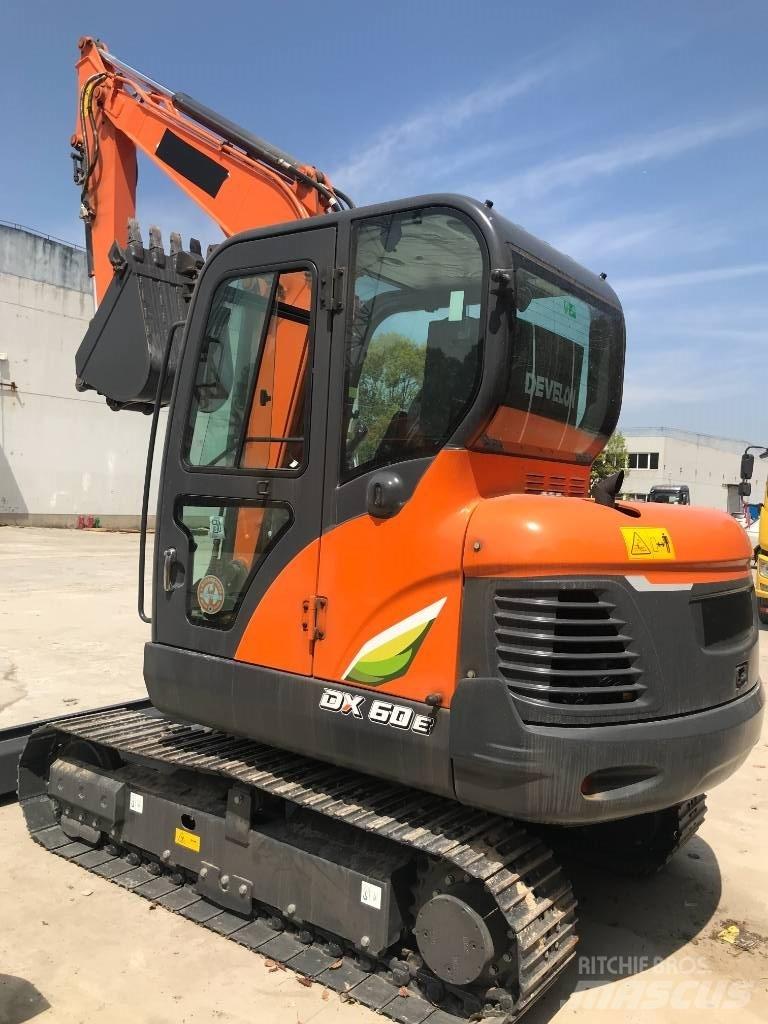Doosan DX 60 Crawler excavators