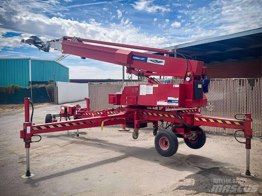 Denka-Lift DL 28 N Trailer mounted platforms
