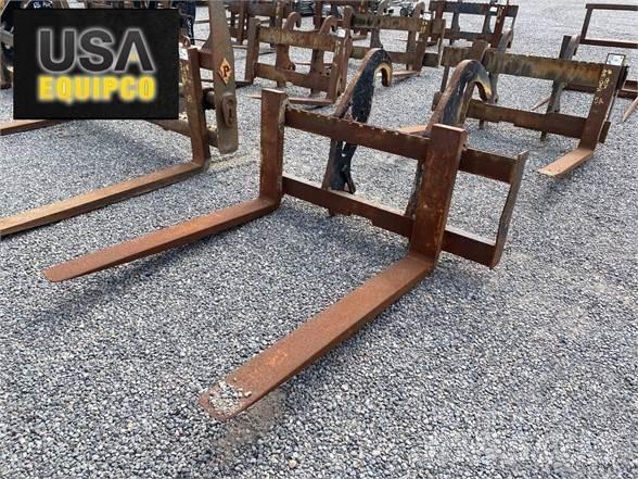 CAT 3452417 Forks