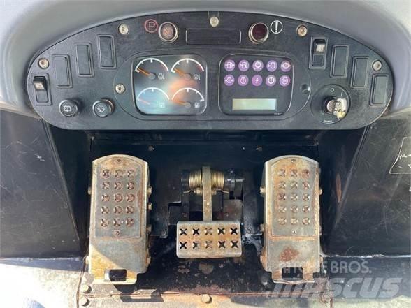 CAT 963C Crawler loaders