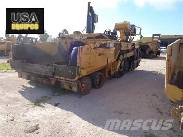CAT AP-1000B Asphalt pavers