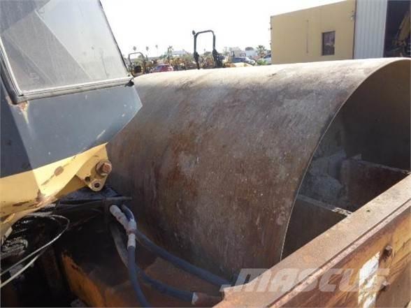 CAT CS-563C Single drum rollers