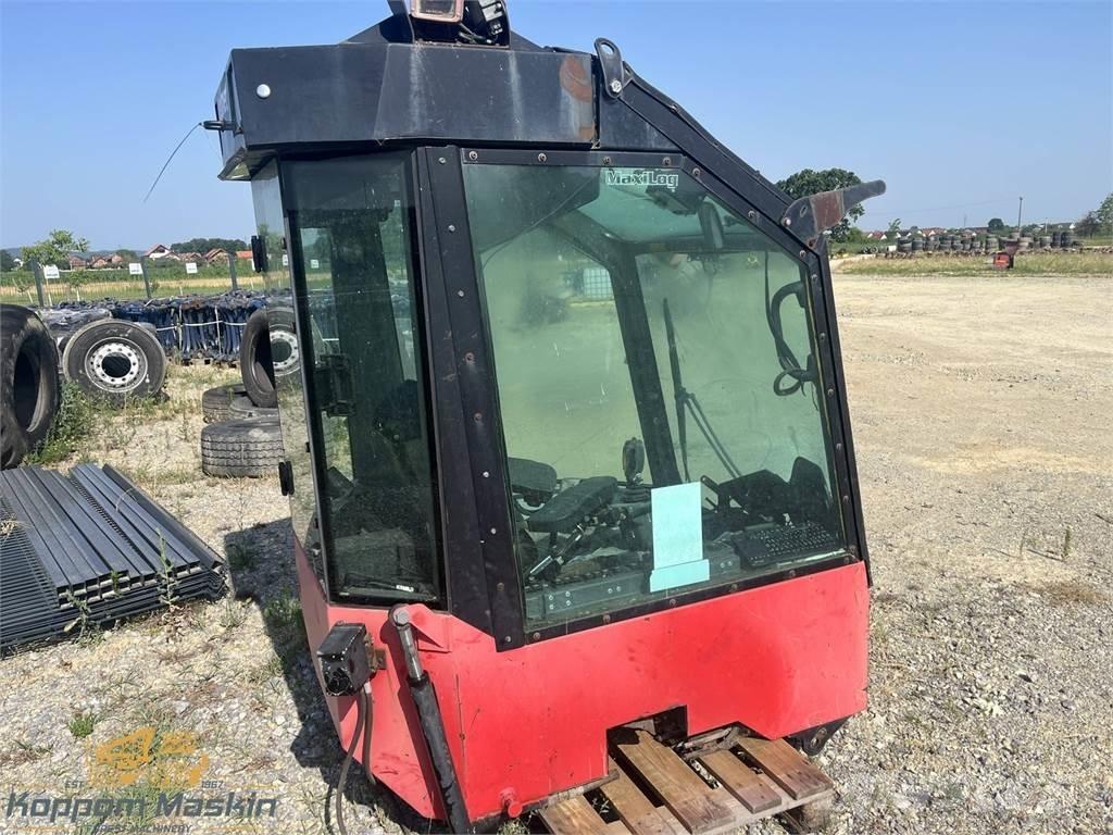 Valmet 911.1 Cabins and interior